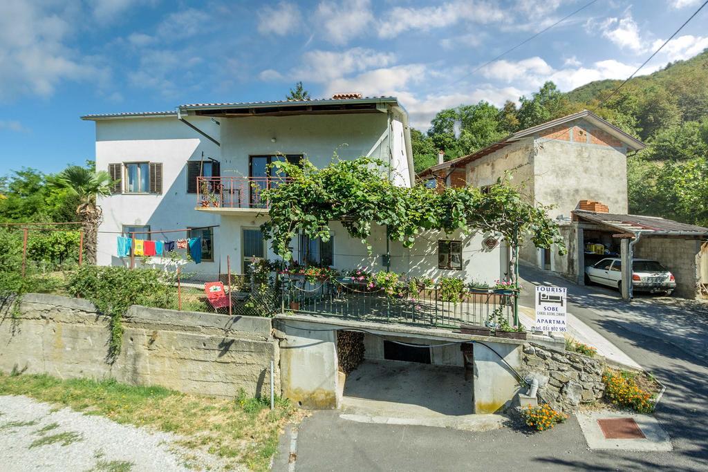 Farm Stay Ferjancic Vipava Eksteriør billede