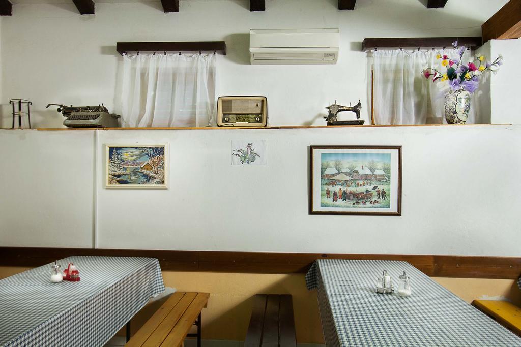 Farm Stay Ferjancic Vipava Eksteriør billede